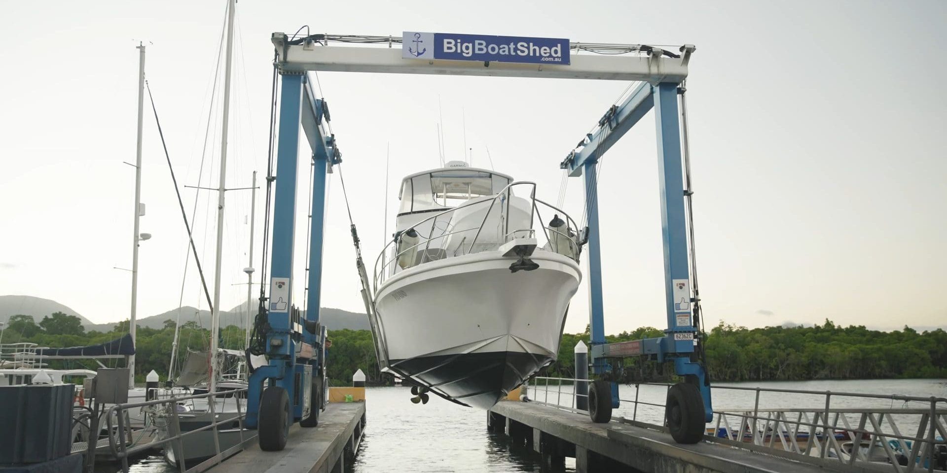 essential-boat-maintenance